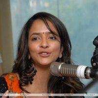 Lakshmi Manchu - Lakshmi Manchu Says About Gundello Godari in Radio Mirchi Photos | Picture 304191