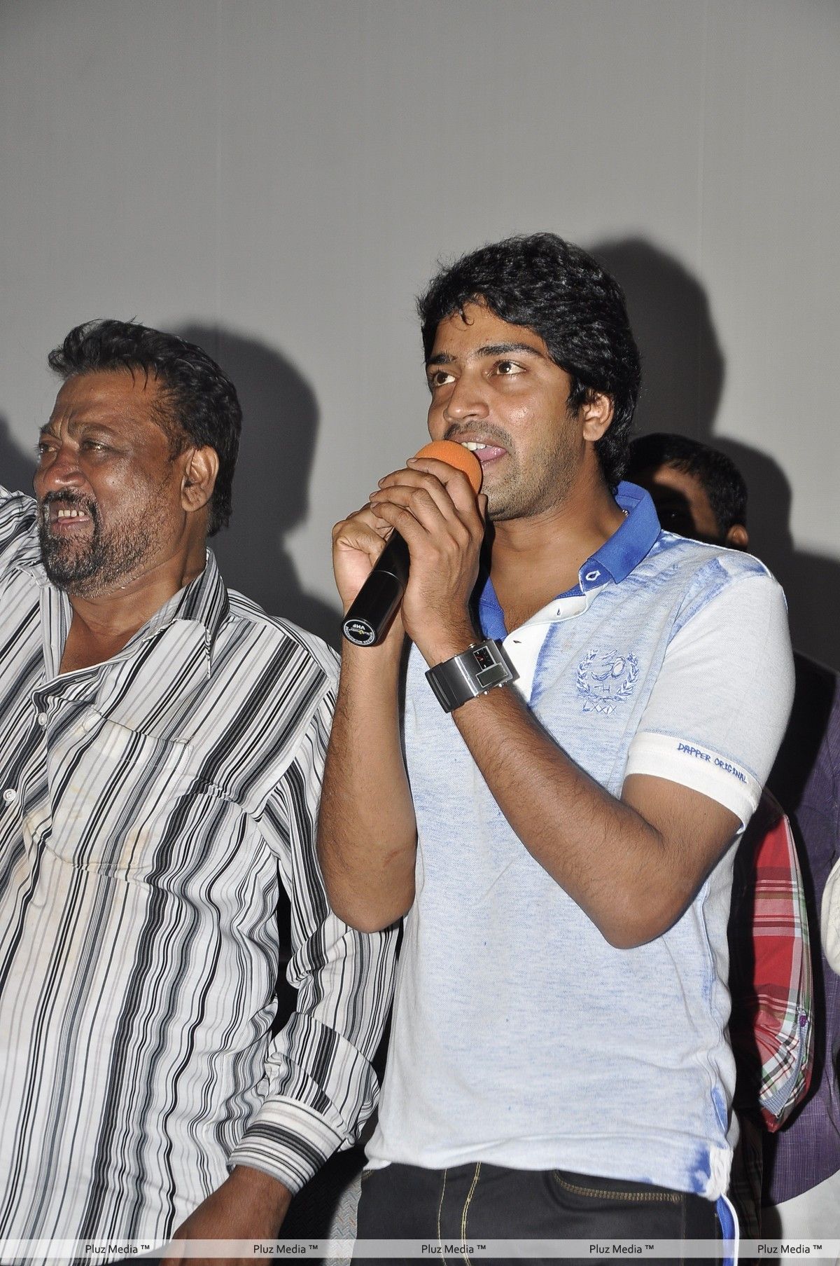 Allari Naresh - Sudigadu Movie Team Visits Theatres Photos | Picture 266459