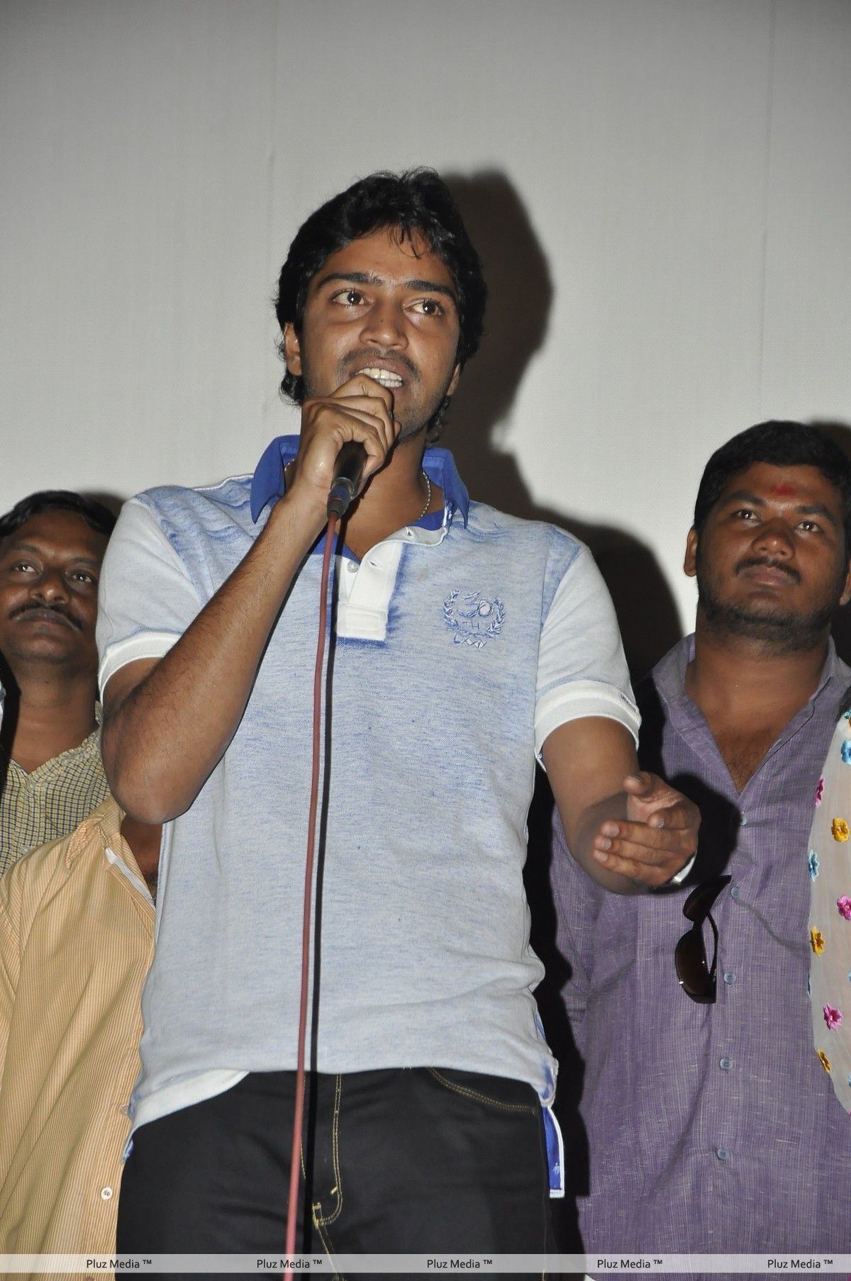 Allari Naresh - Sudigadu Movie Team Visits Theatres Photos | Picture 266460