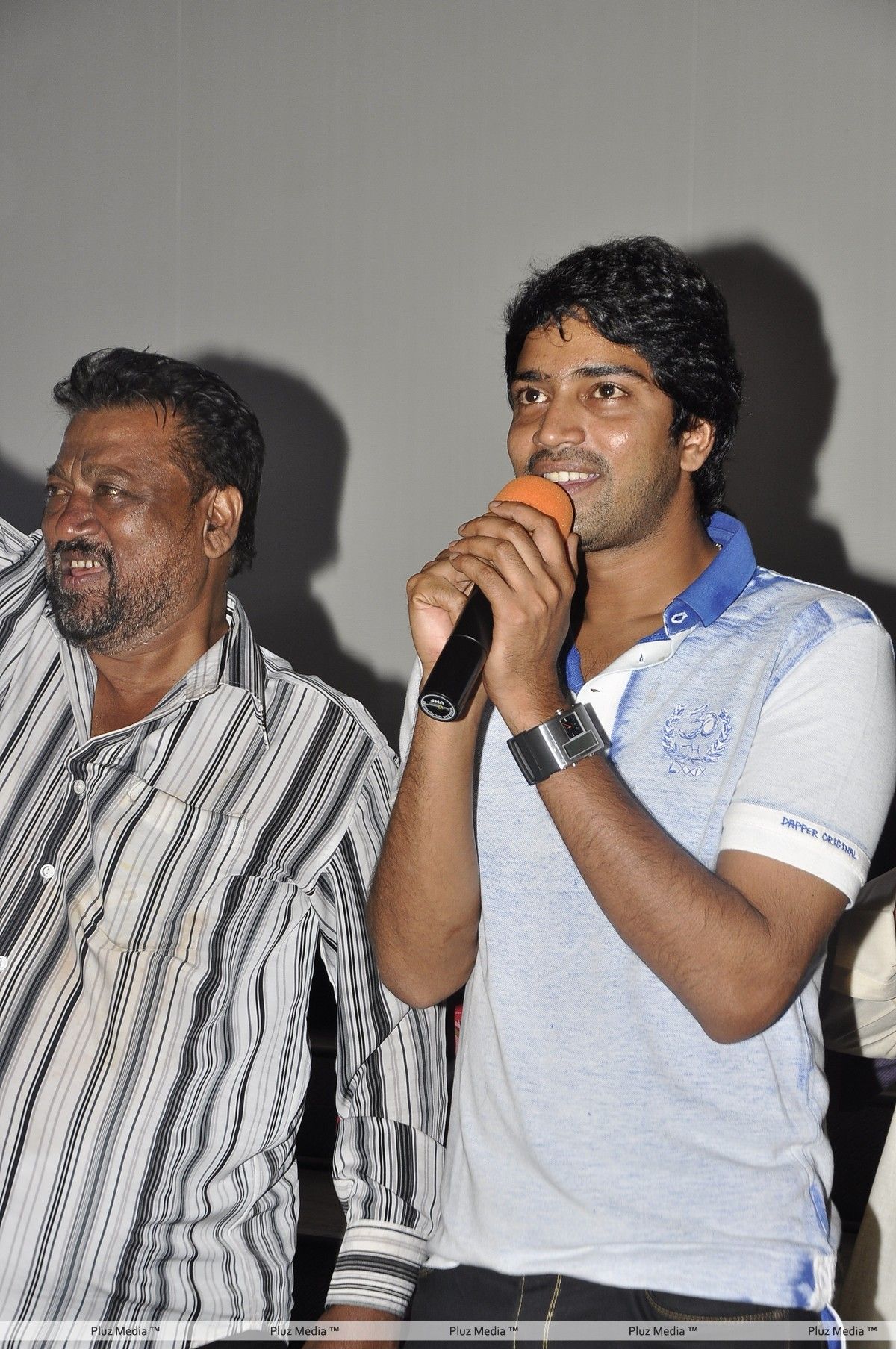 Allari Naresh - Sudigadu Movie Team Visits Theatres Photos | Picture 266489