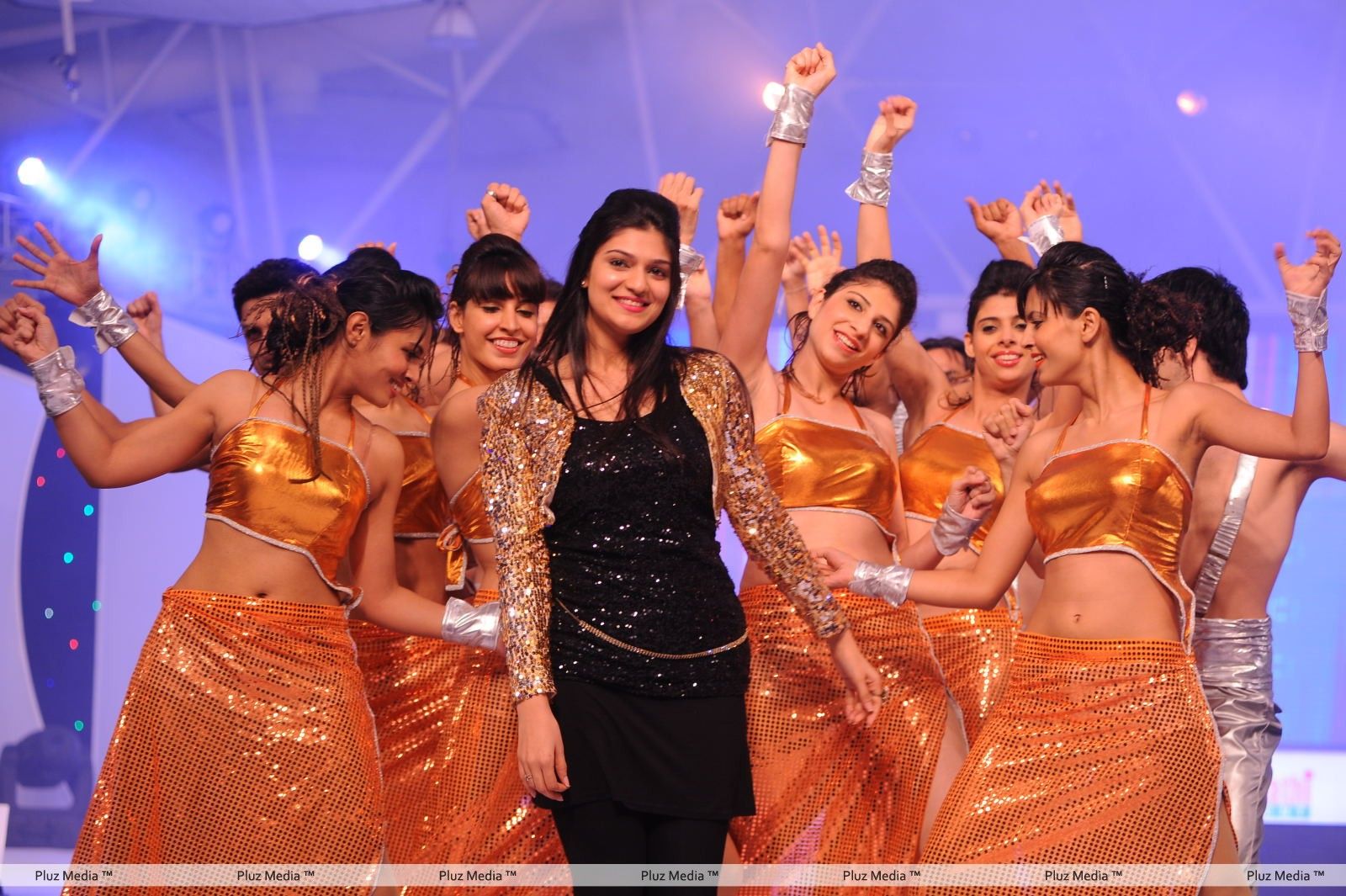 Siya Gowtham - Dances at SouthSpin Fashion Awards 2012 Pictures | Picture 271730