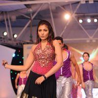 Madhu Shalini - Dances at SouthSpin Fashion Awards 2012 Pictures | Picture 271728