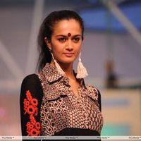 Heroines Ramp Walk at South Spin Fashion Awards Stills | Picture 271555