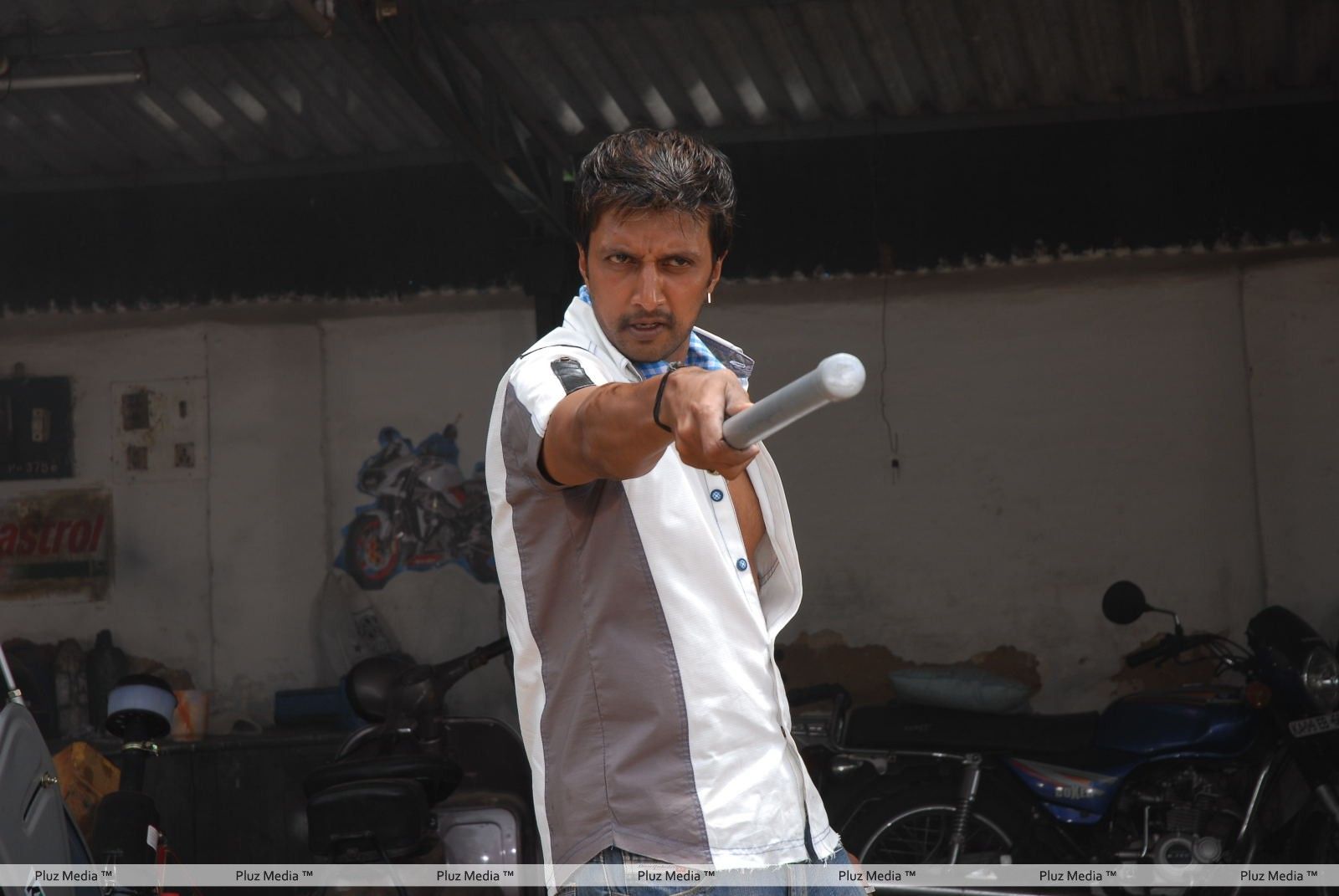 Kichcha Sudeep - Rowdy Simha Movie Stills | Picture 275750