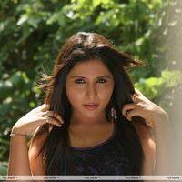 Tripura (Actress) - Bhaja Bhajantrilu Movie Latest Stills | Picture 281158