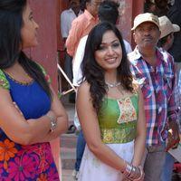 Madhavi Latha at Chudalani Cheppalani Movie Launch Stills | Picture 282238