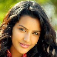 Priya Anand - Actress Priya Anand in 1234 Andharu Engineerle Movie Stills | Picture 422832