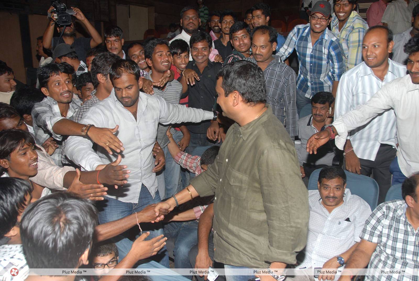 Baadshah Hungama at RTC X Roads Photos | Picture 425493