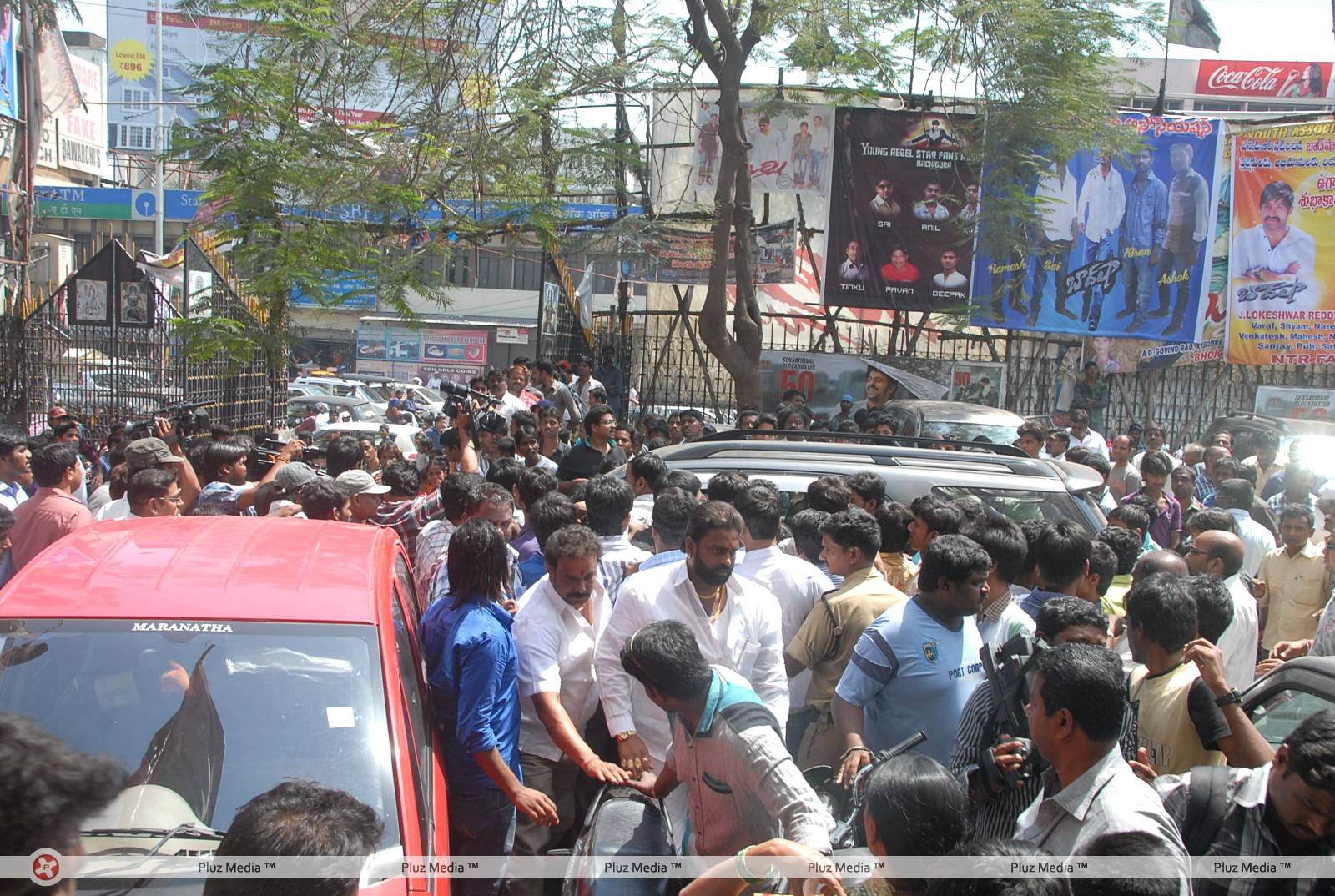Baadshah Hungama at RTC X Roads Photos | Picture 425696