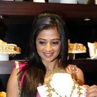 Priyamani - Priyamani Launches Jos Alukkas New Store Pictures | Picture 426532