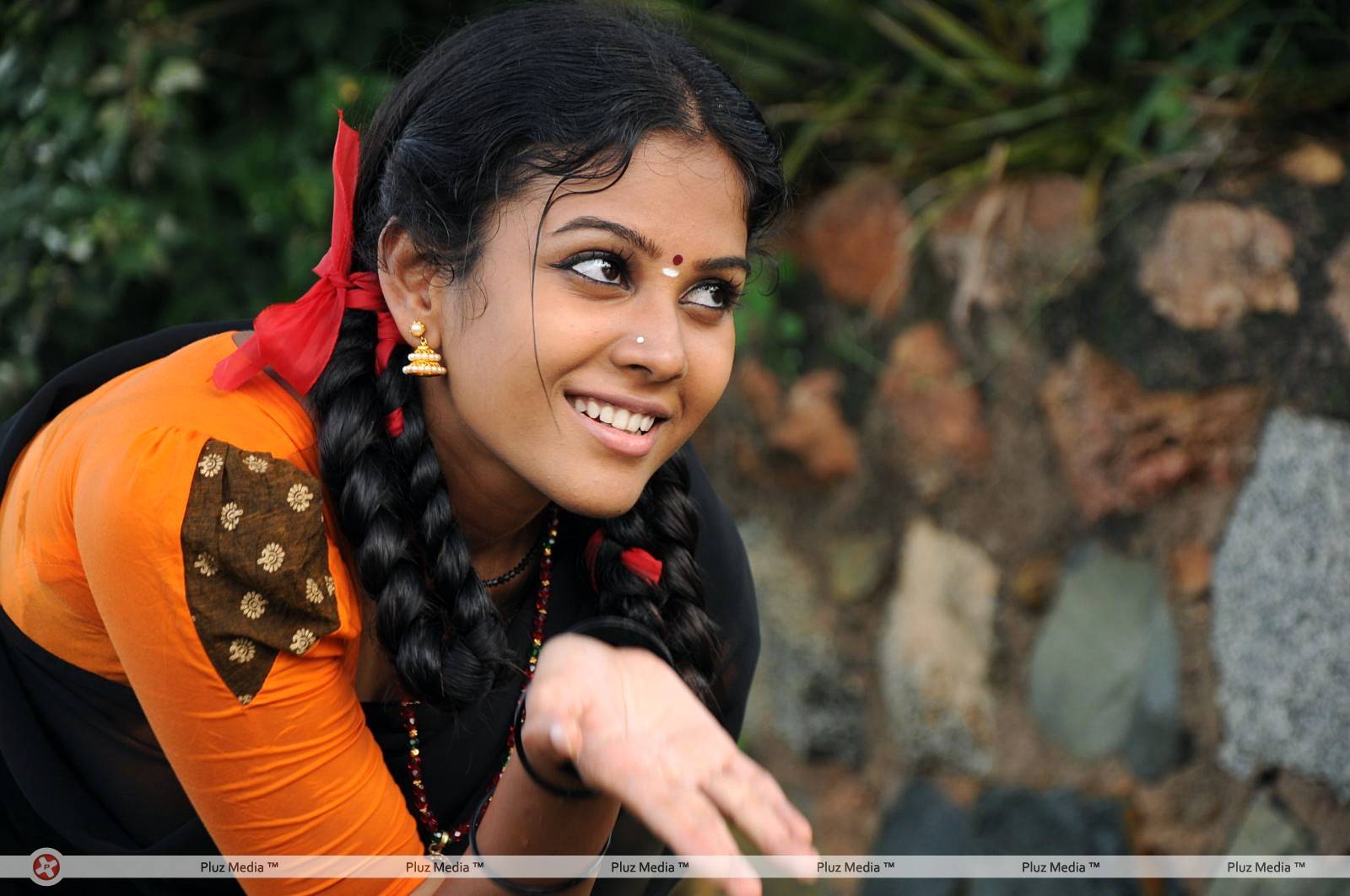 Chandini Tamilarasan - Kaali Charan Movie New Photos | Picture 428159