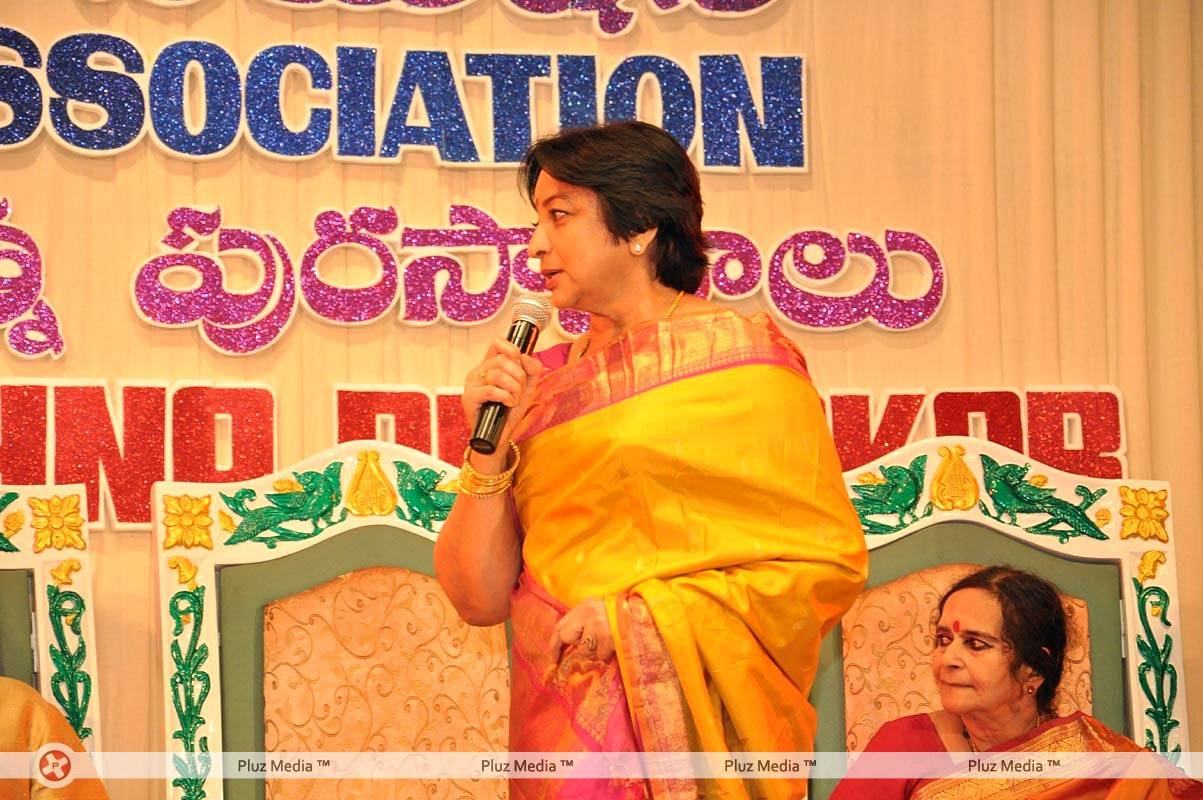 Lakshmi (Actress) - Sri Kala Sudha Telugu Association Awards Photos | Picture 427415