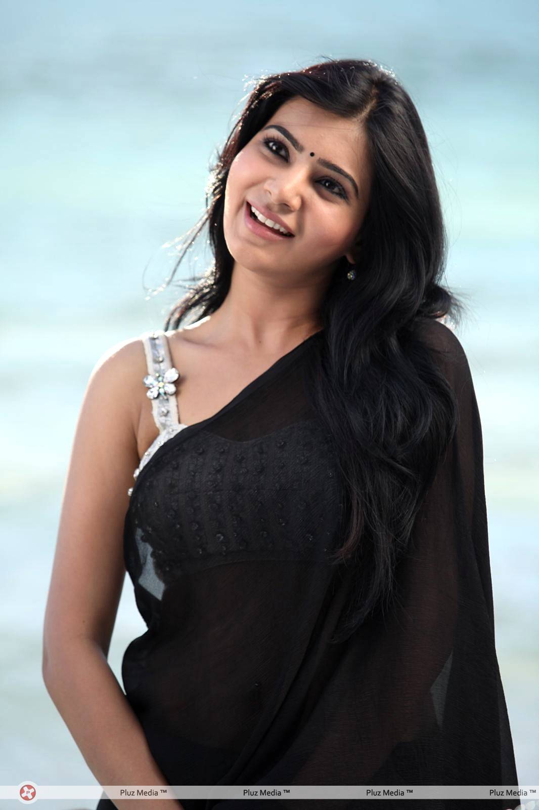 Samantha Hot in Black Saree Photos | Picture 431572