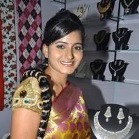 Swathi (Actress) - Swathi Launches Trendz Exhibition Stills | Picture 432668