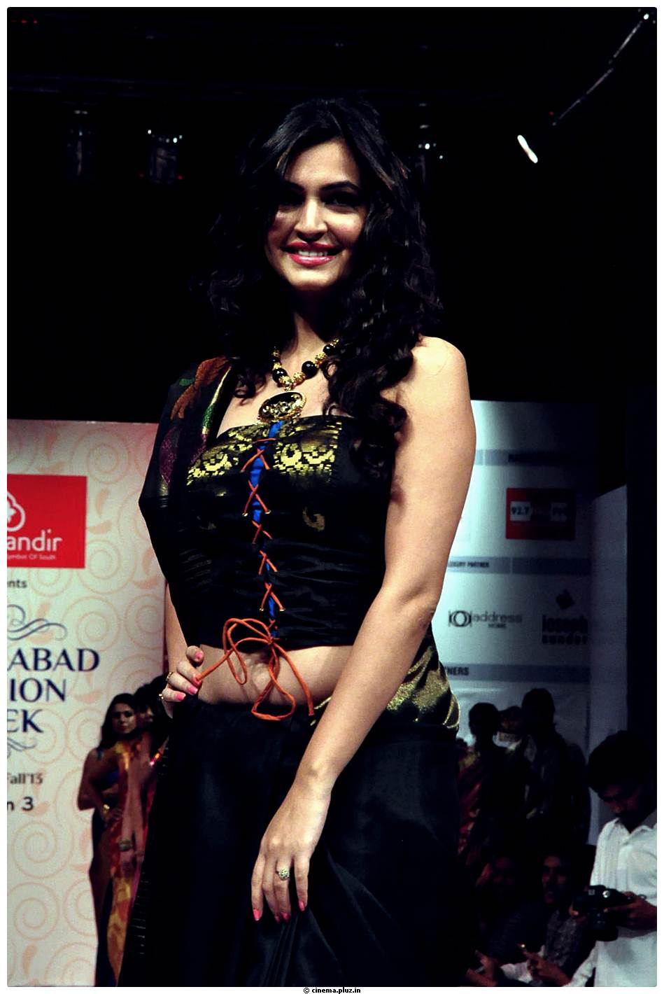 Kriti Kharbanda Hot Images at Hyderabad Fashion Week 2013 | Picture 524413