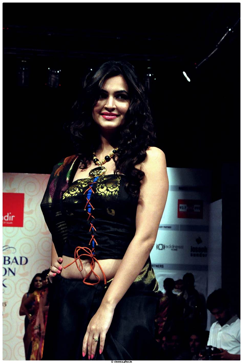 Kriti Kharbanda Hot Images at Hyderabad Fashion Week 2013 | Picture 524422