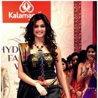 Kriti Kharbanda Hot Images at Hyderabad Fashion Week 2013 | Picture 524423