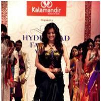 Kriti Kharbanda Hot Images at Hyderabad Fashion Week 2013 | Picture 524440