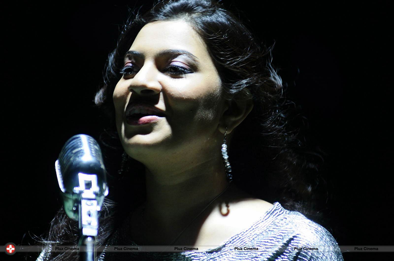 Singer Geetha Madhuri Singing Photos | Picture 528451