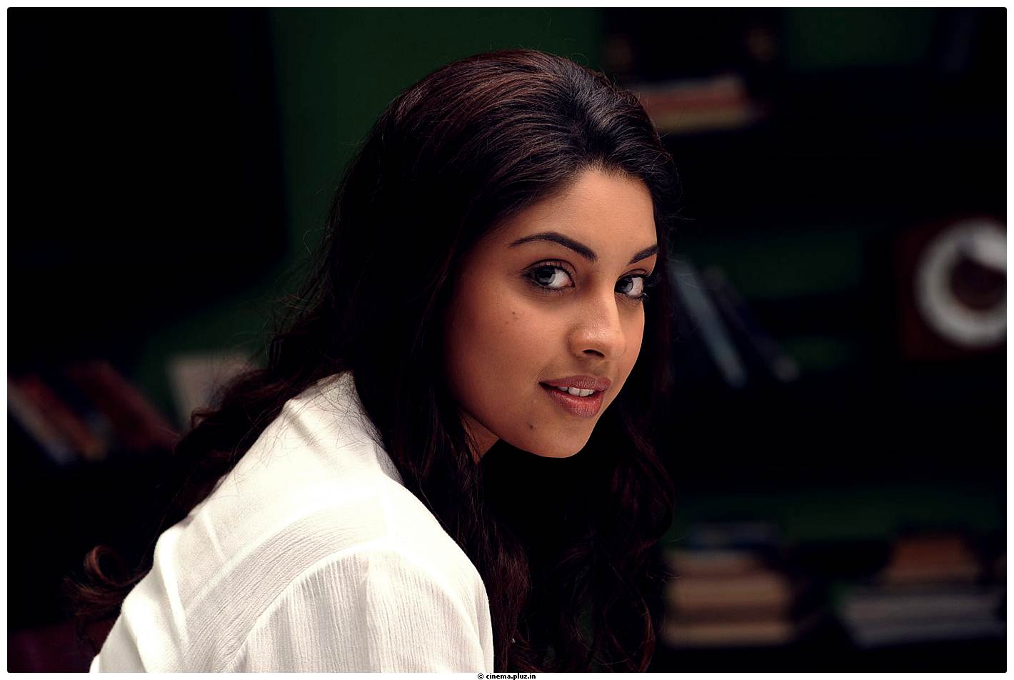 Richa Gangopadhyay Latest Images | Picture 531254