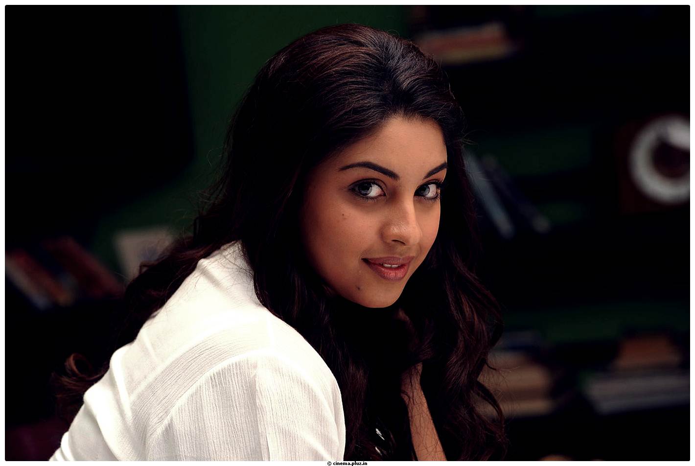 Richa Gangopadhyay Latest Images | Picture 531318