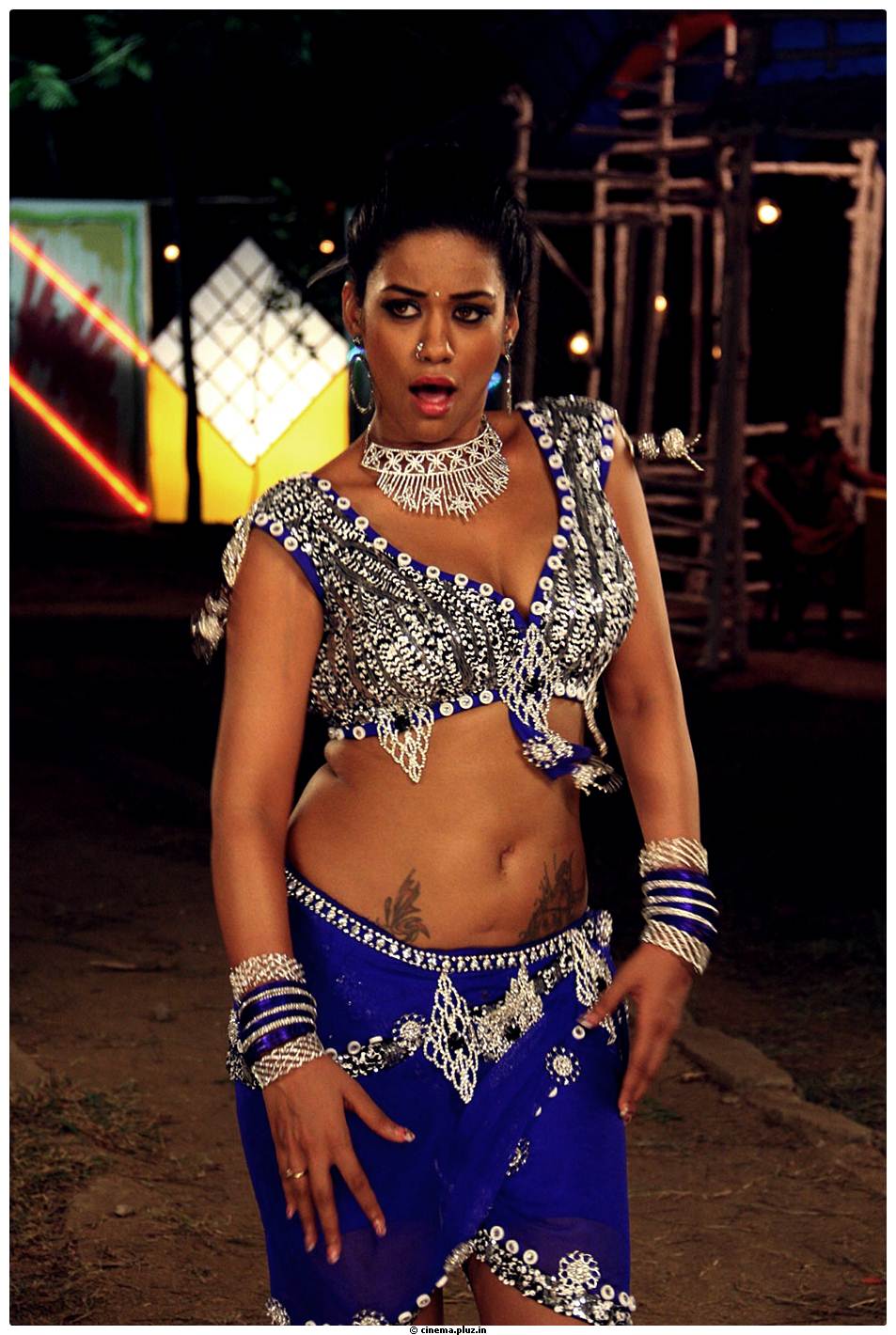 Mumaith Khan Spicy Pictures | Picture 531922