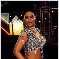 Mumaith Khan Spicy Pictures
