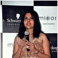 Maheswari (Actress) - Celebs at Mirrors Salon Fashion Show Photos