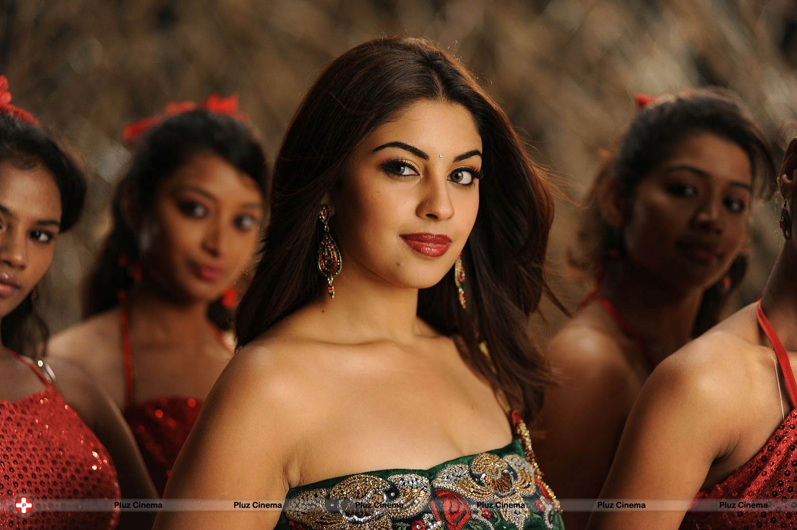 Richa Gangopadhyay New Hot Images | Picture 558321
