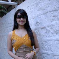 Acterss Saloni Hot at Hiya Jewellery Event Photos | Picture 375832