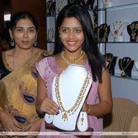 Sonali at Parinaya Wedding Fair 2013 Launch Photos