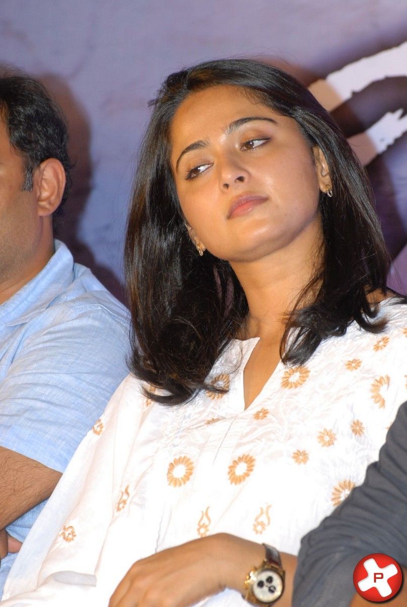 Anushka Shetty at Mirchi Success Meet Pictures | Picture 381133