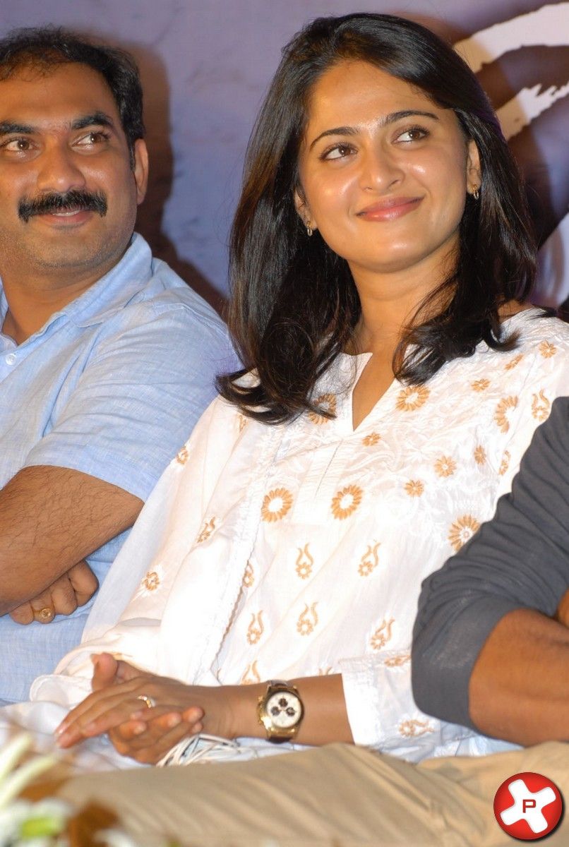 Anushka Shetty at Mirchi Success Meet Pictures | Picture 381152