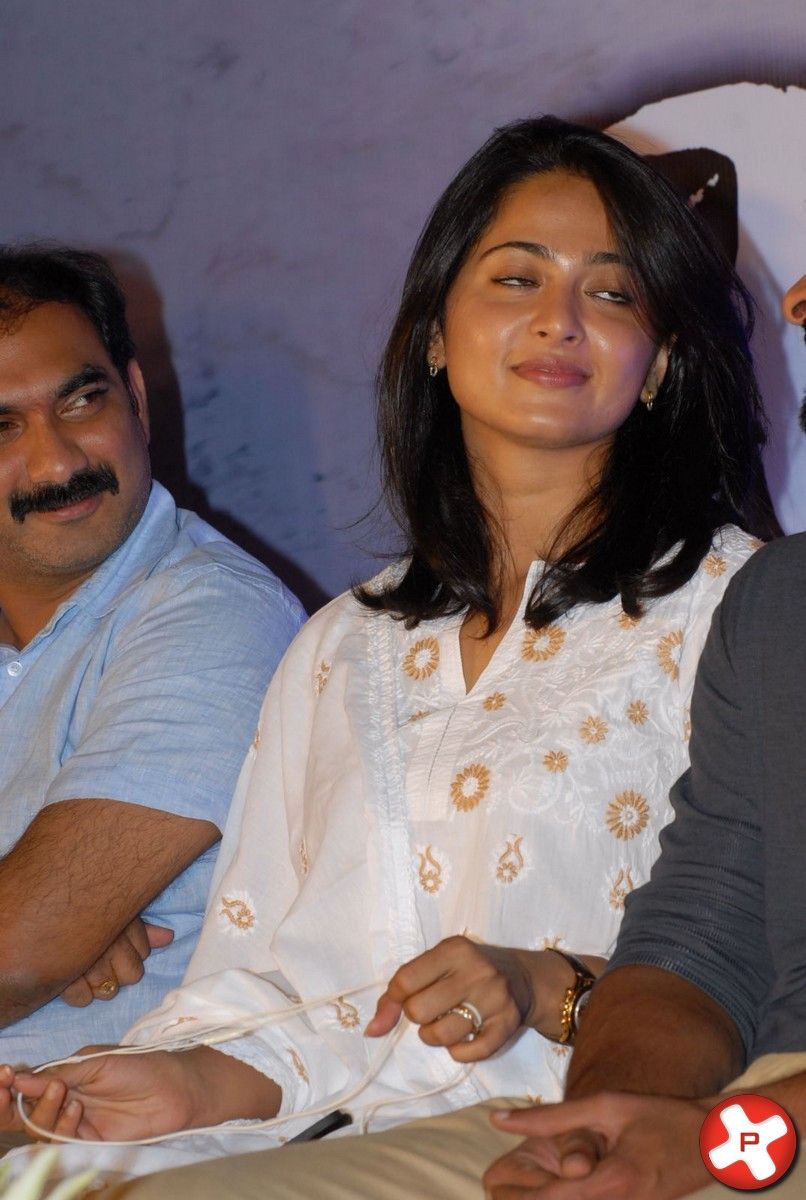 Anushka Shetty at Mirchi Success Meet Pictures | Picture 381186
