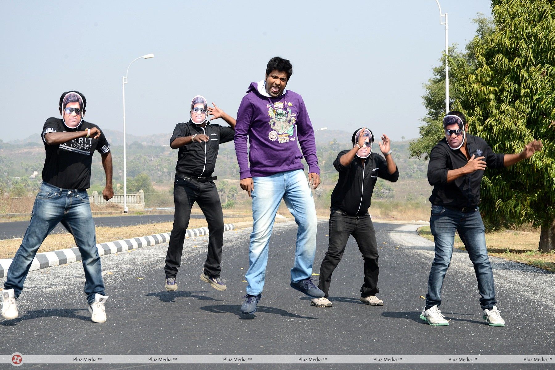 Athadu Aame O Scooter Movie New Photos | Picture 381528