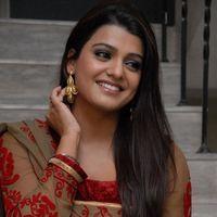 Tashu Koushik at Gola Srinu Audio Launch Pictures | Picture 388327