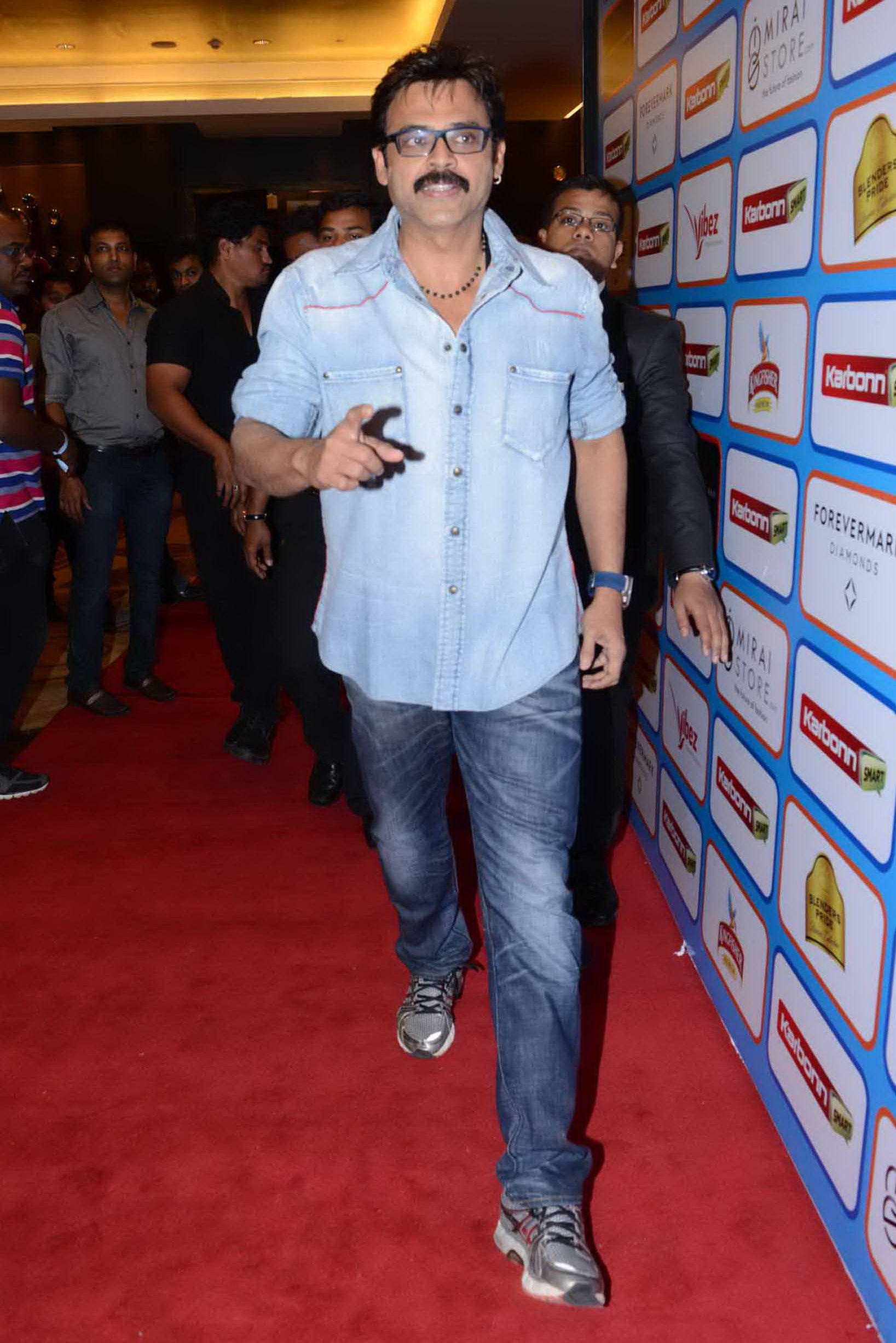Venkatesh - CCL 3 Glam Night at Hyderabad Photos | Picture 388882
