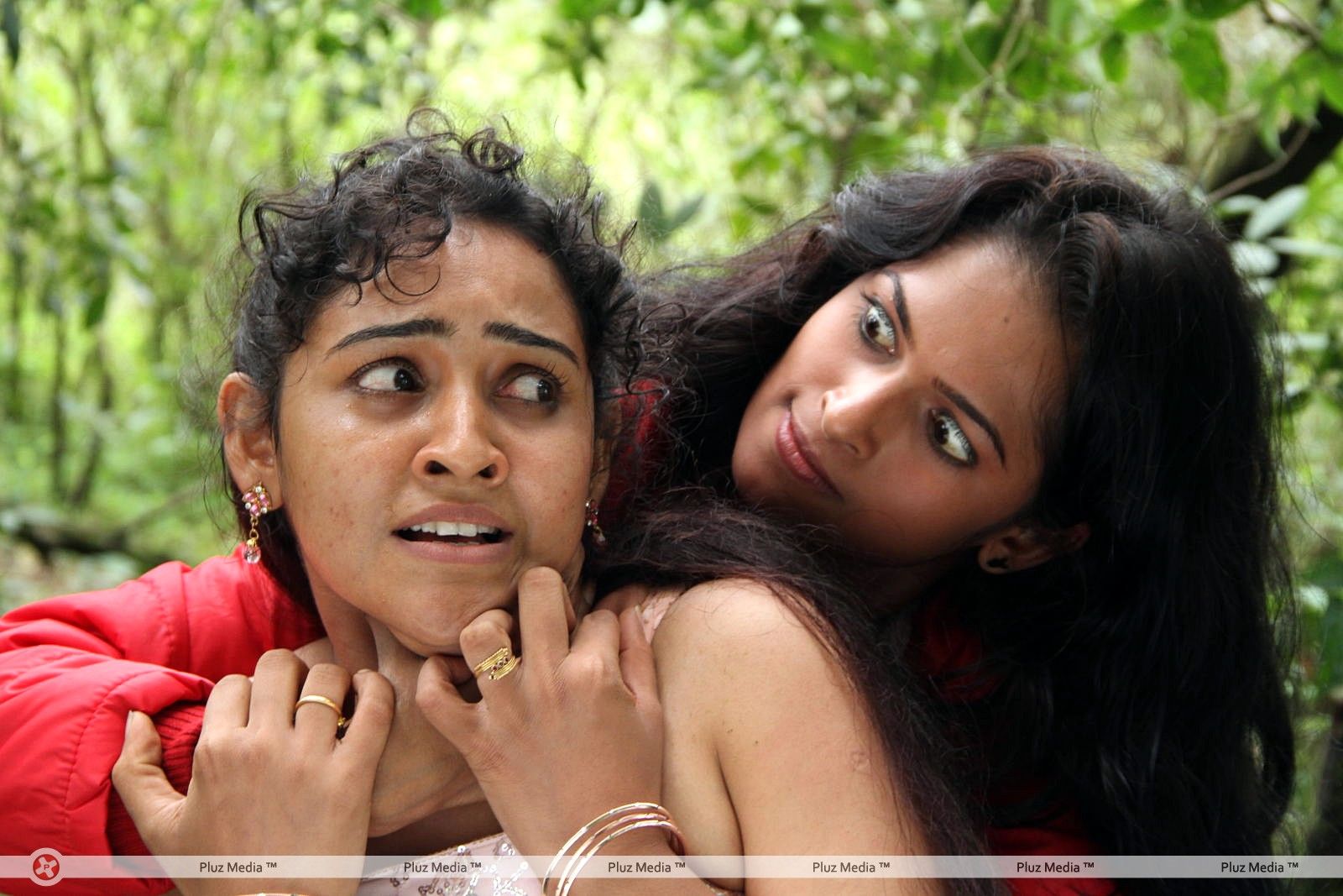 Iddara Bhamala Kougililo Movie Latest Stills | Picture 355542