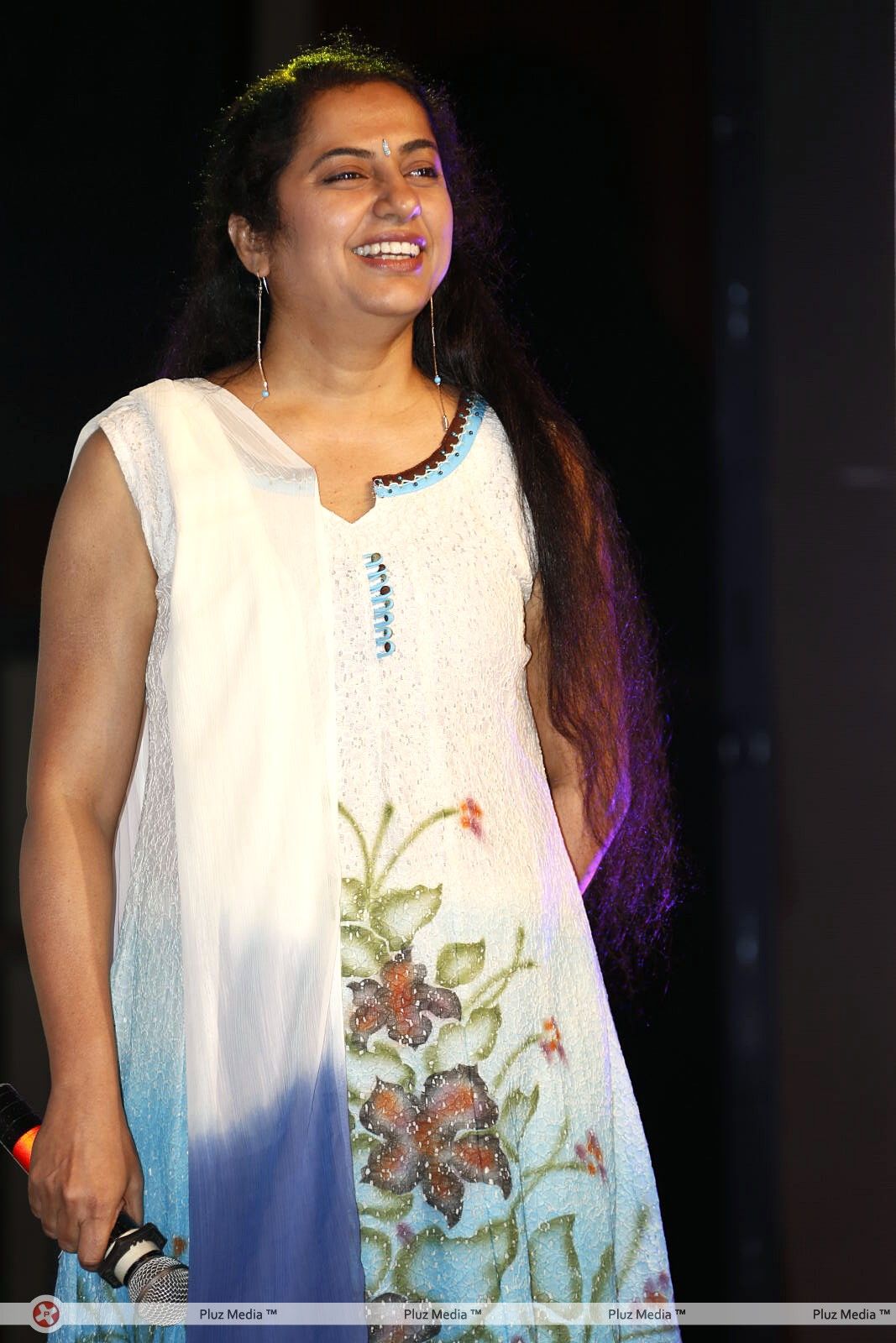 Suhasini Maniratnam - Kadali Movie Audio Launch Photos | Picture 360448