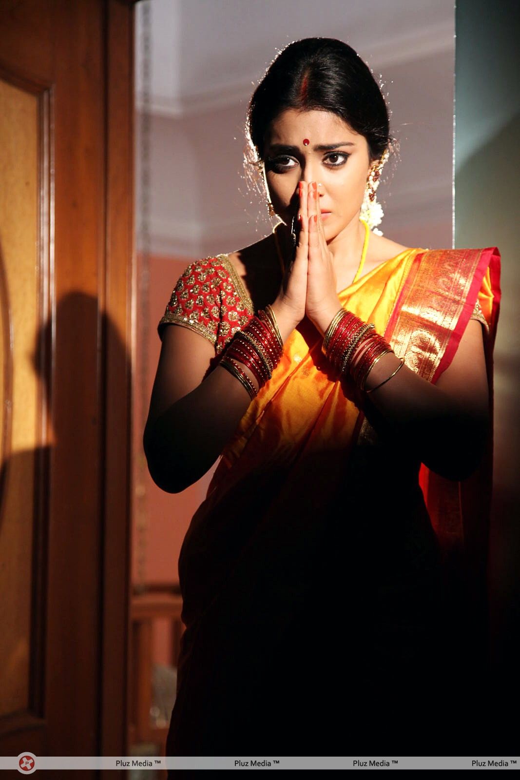 Shriya Saran - Pavitra Telugu Movie Stills | Picture 363517