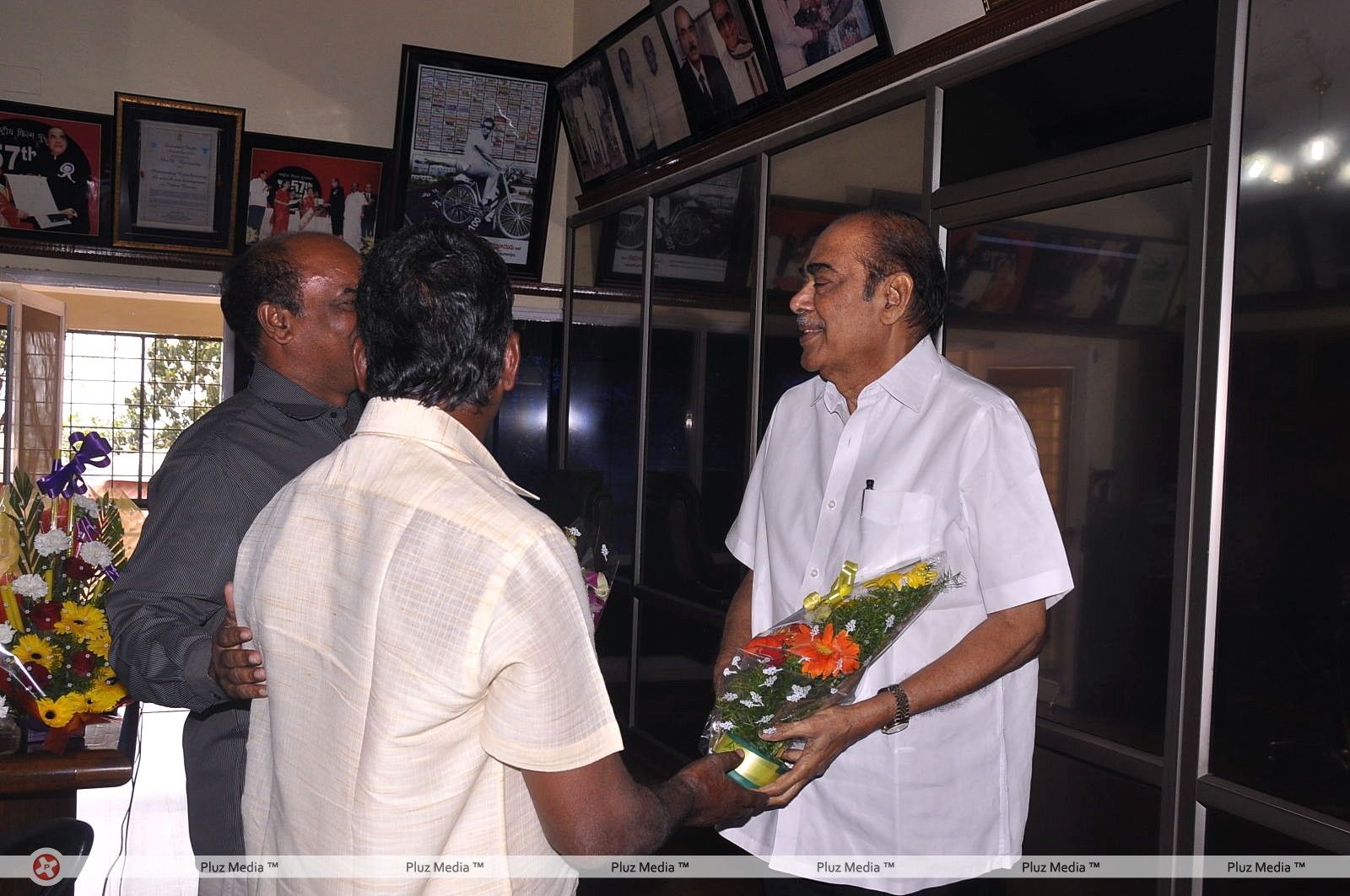 Producers Council and Dasari Narayana Rao Greets Ramanaidu for Achieving Padma Bhushan Stills | Picture 370789