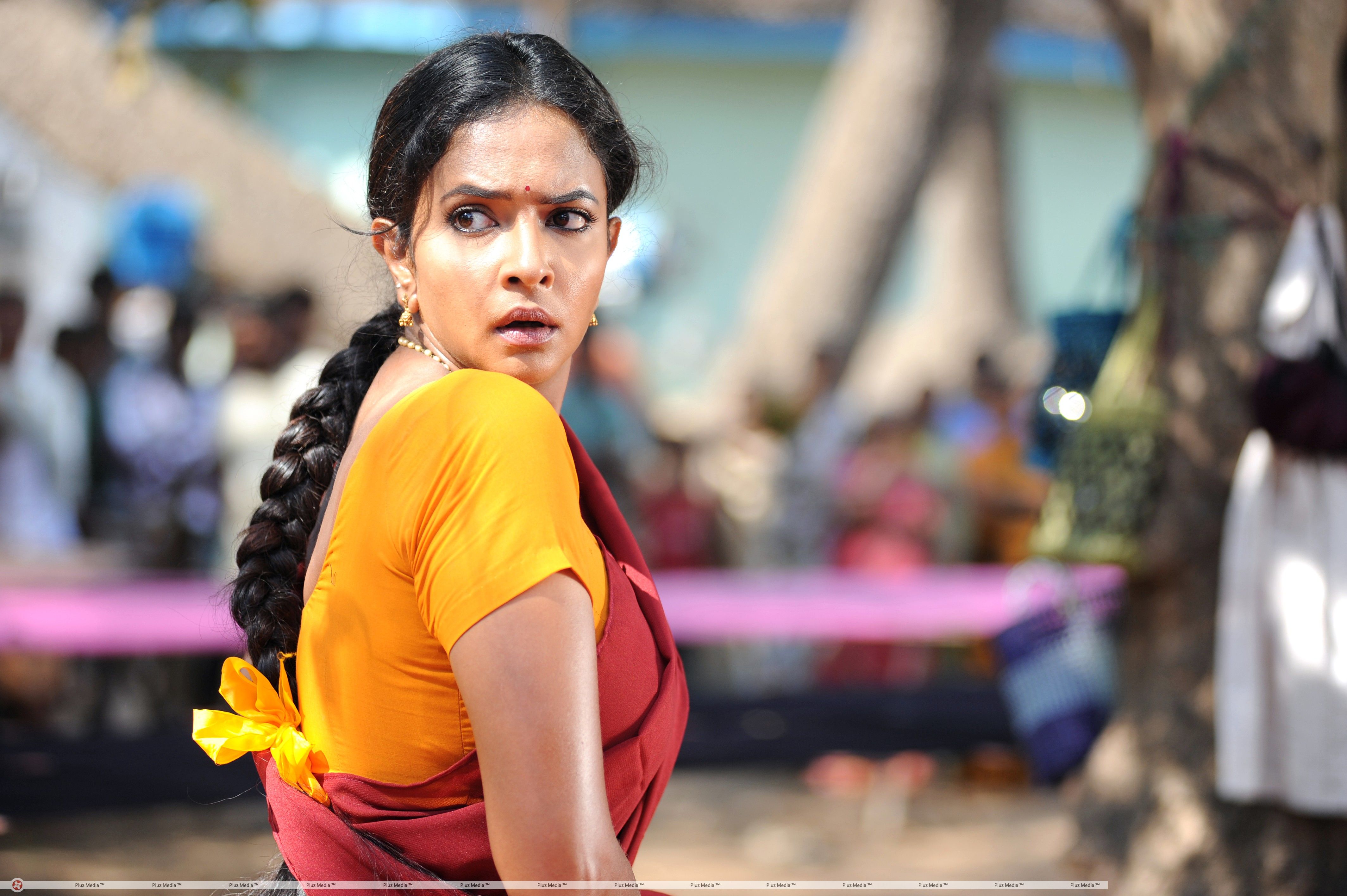 Lakshmi Manchu Latest Stills in Gundello Godari Movie | Picture 372138