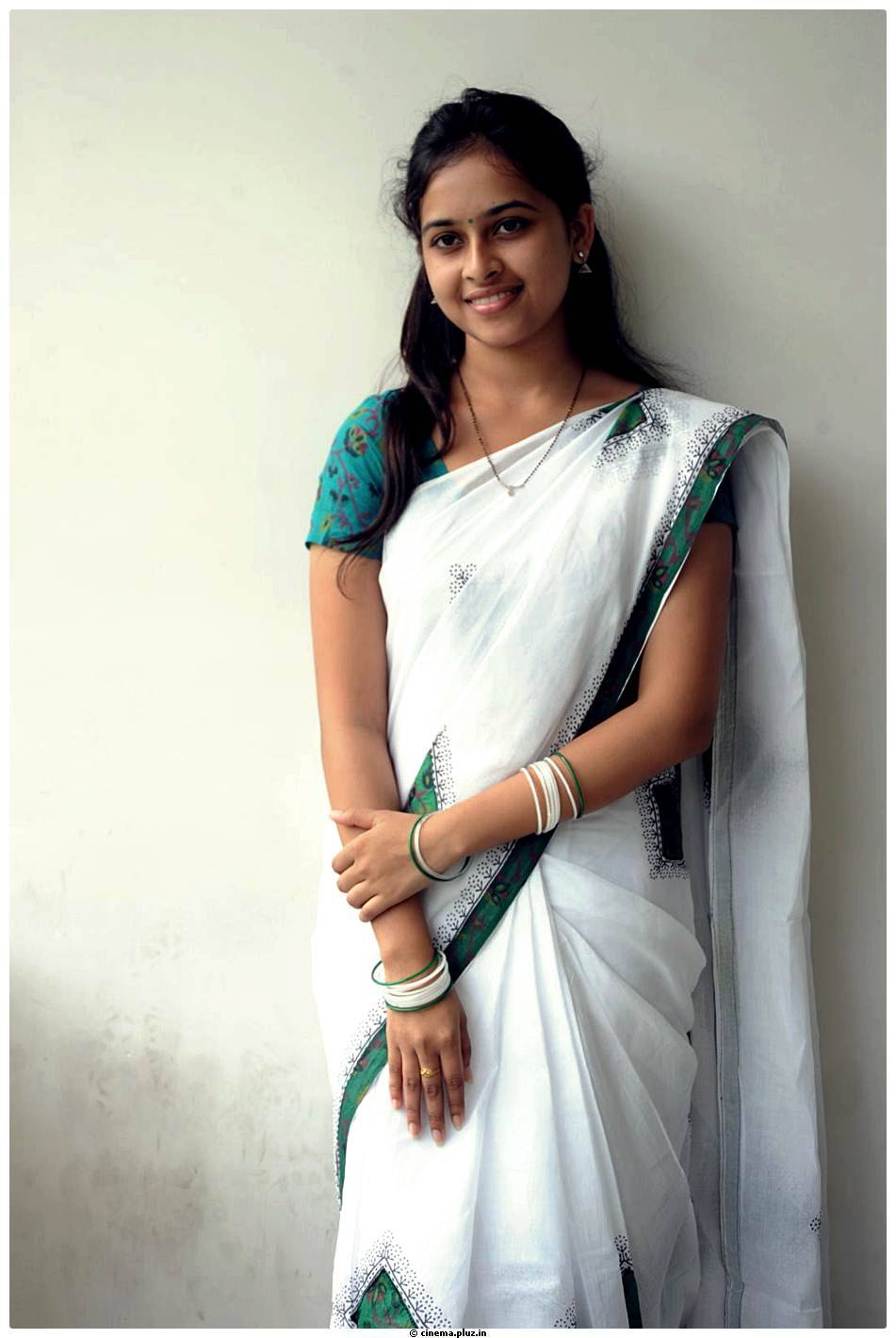 Sri Divya Saree Images at Mallela Teeramlo Sirimalle Puvvu Movie Press Meet | Picture 498735