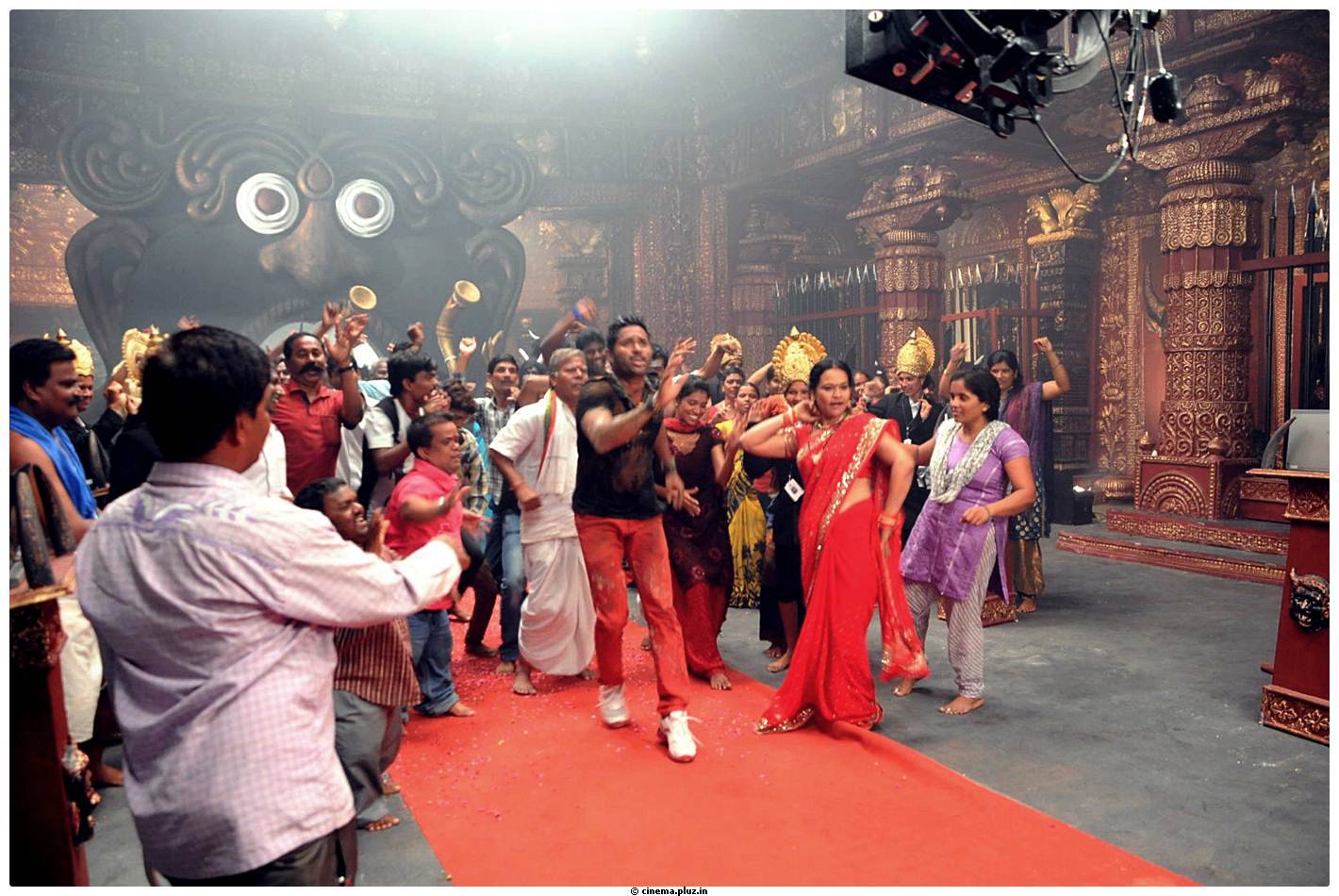 Manushalato Jagratha Movie Working Stills | Picture 499277