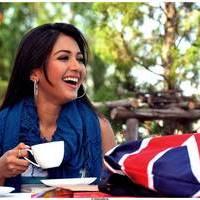 Catherine Tresa Cute Images From Iddarammayilatho Movie | Picture 502184