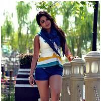 Catherine Tresa Cute Images From Iddarammayilatho Movie | Picture 502210