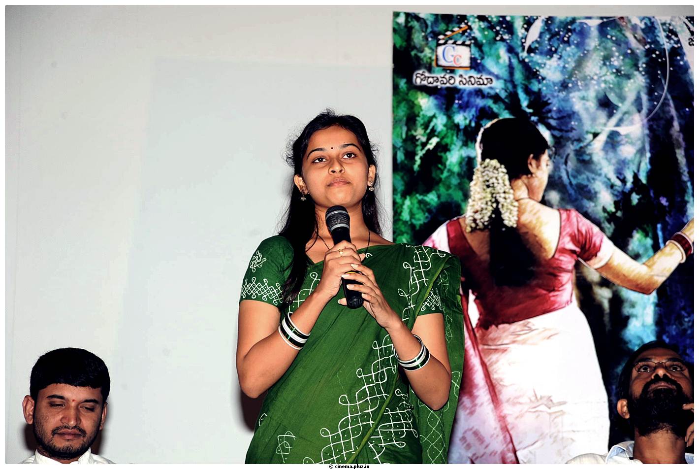 Sri Divya - Mallela Teeramlo Sirimalle Puvvu Movie Success Meet Stills | Picture 505641
