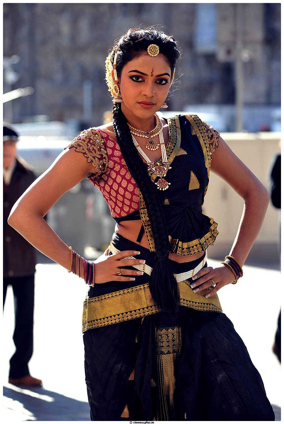 Amala Paul Latest Cute Images from Iddarammayilatho Movie | Picture 507418
