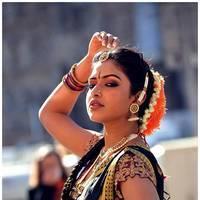 Amala Paul Latest Cute Images from Iddarammayilatho Movie | Picture 507428