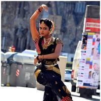 Amala Paul Latest Cute Images from Iddarammayilatho Movie | Picture 507516